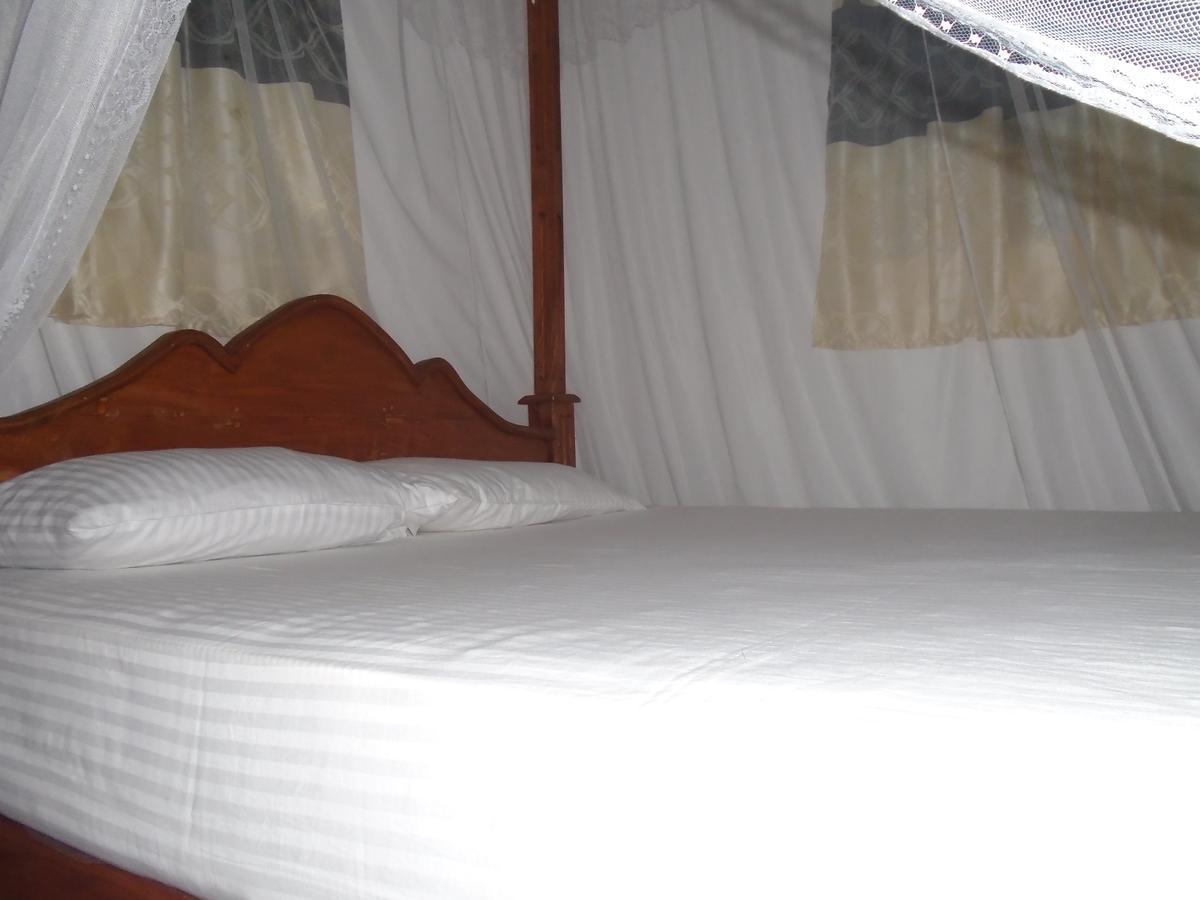 Ceylon Hostel-Galle ウナワトゥナ エクステリア 写真
