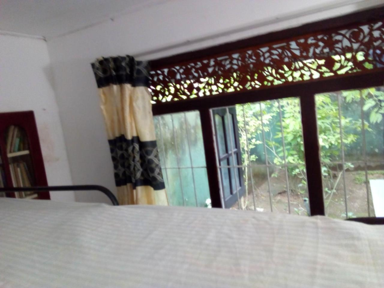 Ceylon Hostel-Galle ウナワトゥナ エクステリア 写真