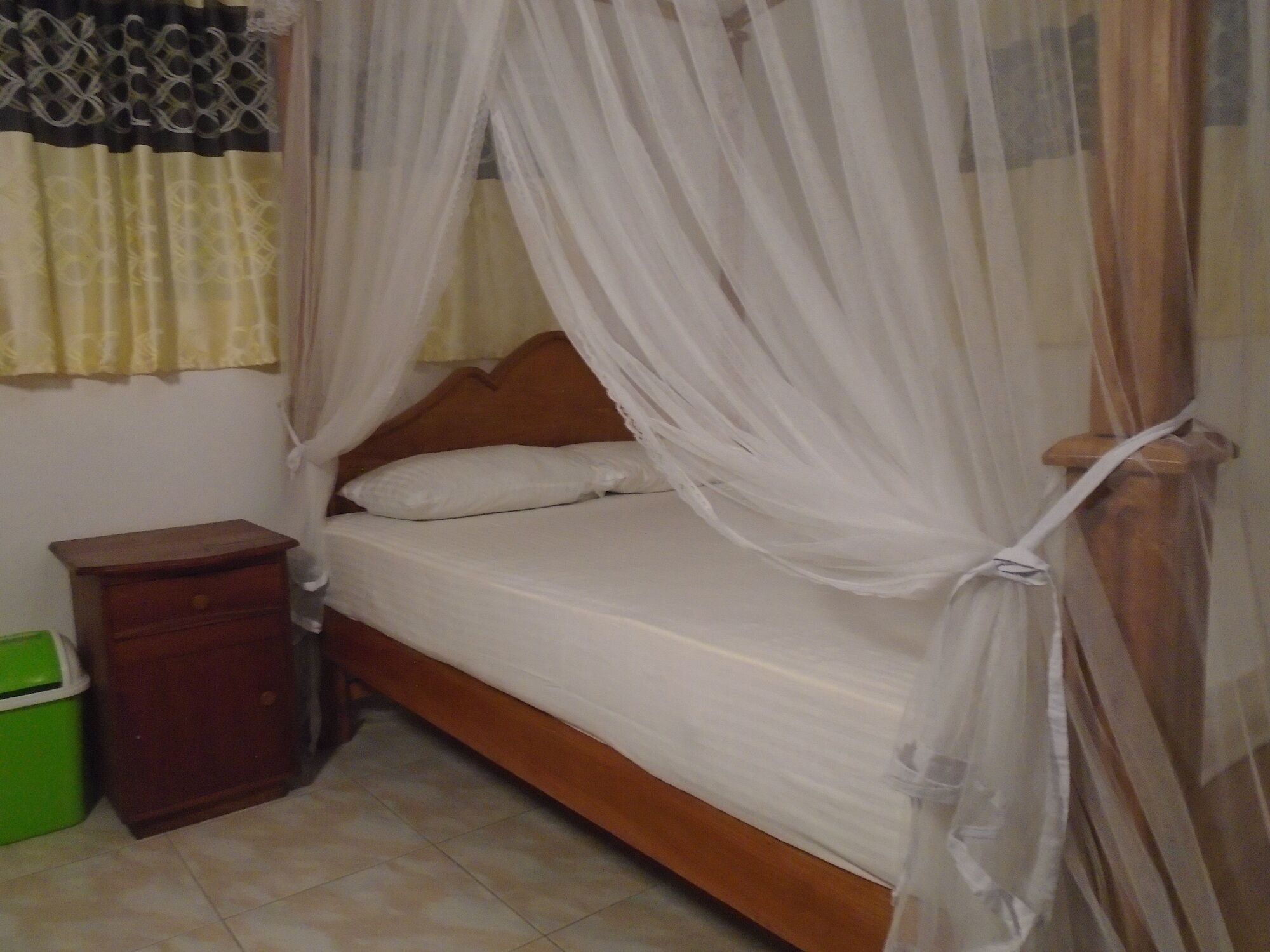 Ceylon Hostel-Galle ウナワトゥナ エクステリア 写真